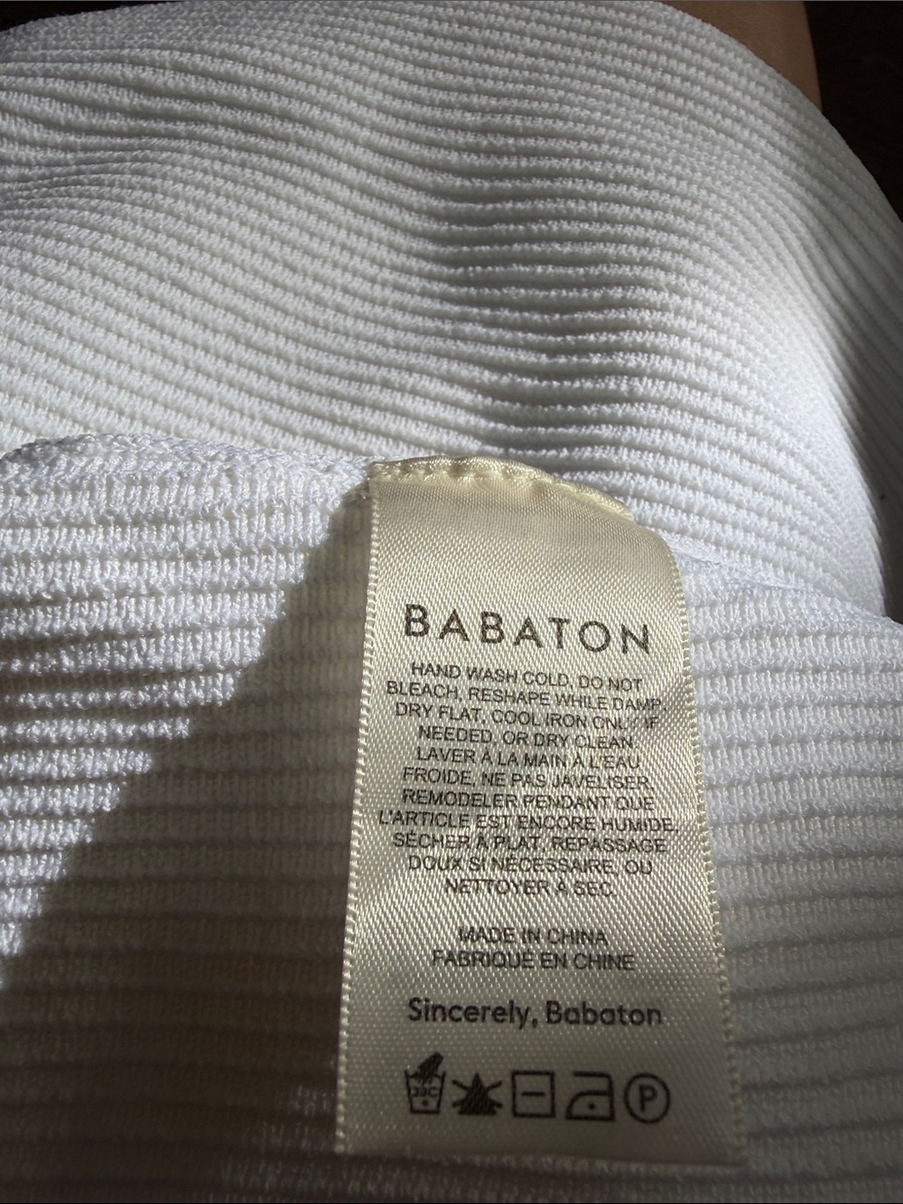 Aritzia Ribbed Strapless Tube Top - Picture 6 of 7